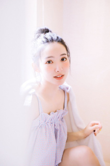 全身无赤裸裸美女网站